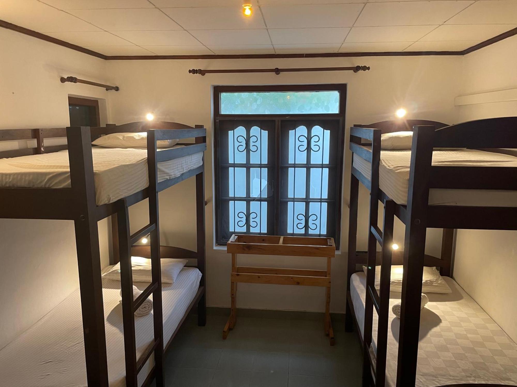 Sky Hostel ネゴンボ エクステリア 写真